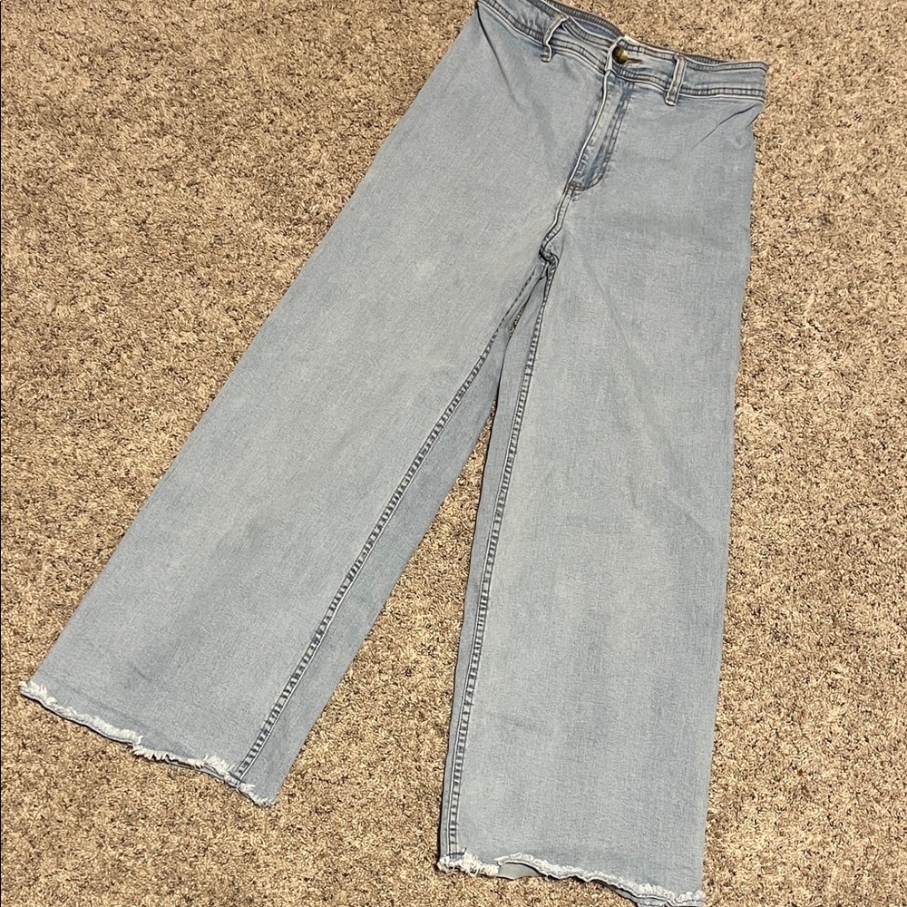 Billabong High Rise wide leg stretch Light Blue Jeans size 23 - fray hem